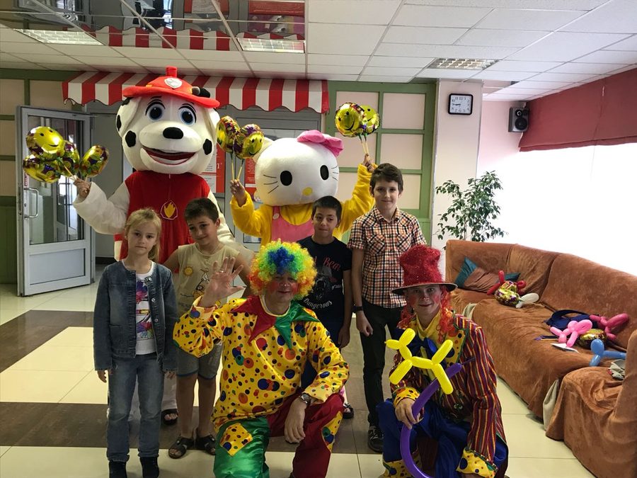 Аниматоры в ростовых куклах на детском празднике — фото 2